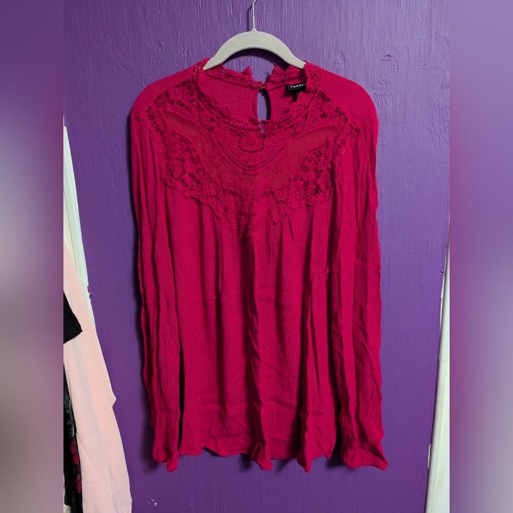 Torrid Pink Magenta Crinkle Gauze Crochet Detail Blouse 1X 14 16 - Picture 4 of 6